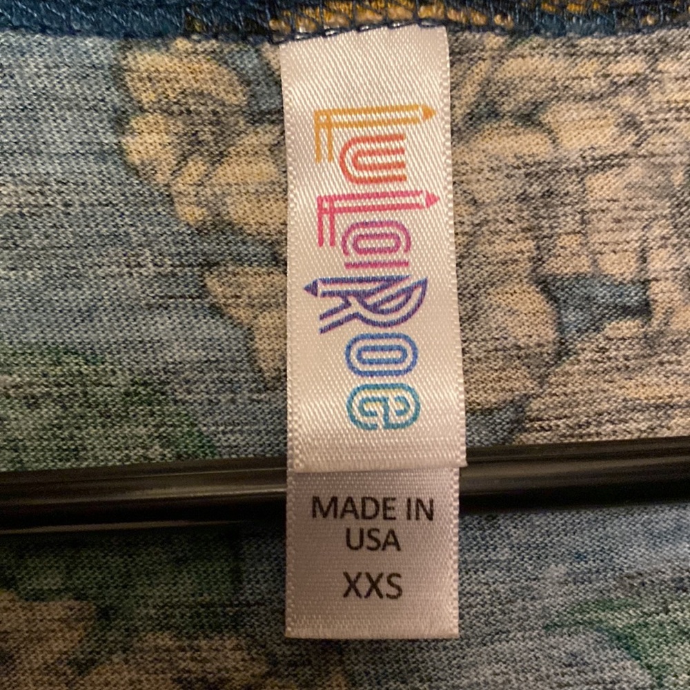 Lularoe - Picture 2 of 2
